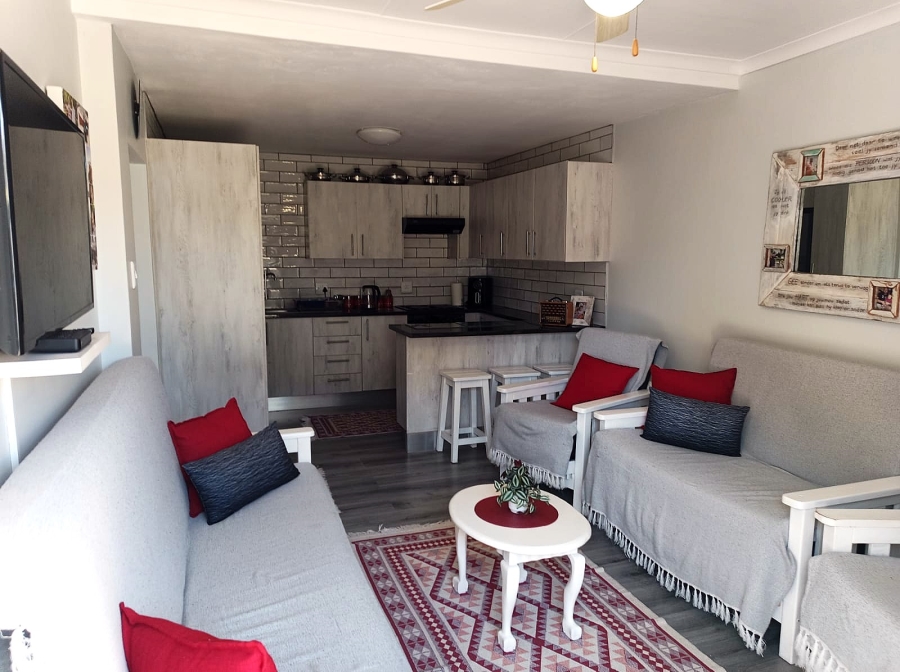 2 Bedroom Property for Sale in Hartenbos Central Western Cape